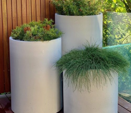Designer Outdoor Pots Sydney | Manhattan white outdoor pot